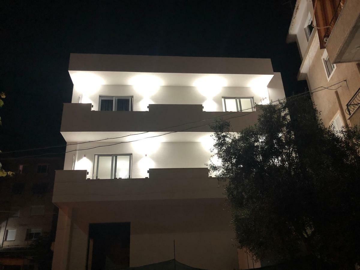 Hill'S Residence Sarandë Exteriér fotografie
